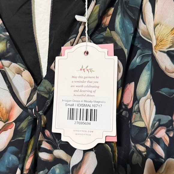 Ivy City Co Black Floral Long Sleeve Dress - Picture 5 of 8